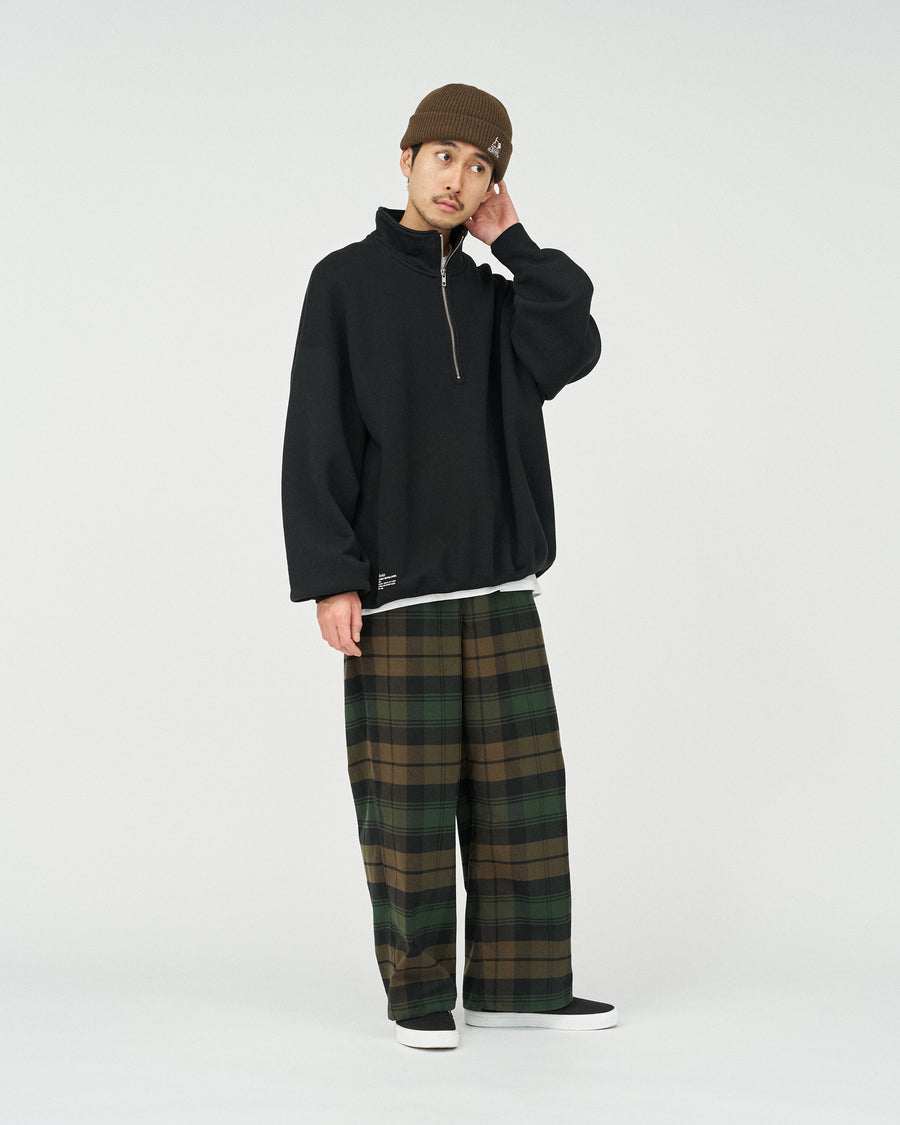 FLANNEL CHECK UTILITY OVER PANTS
