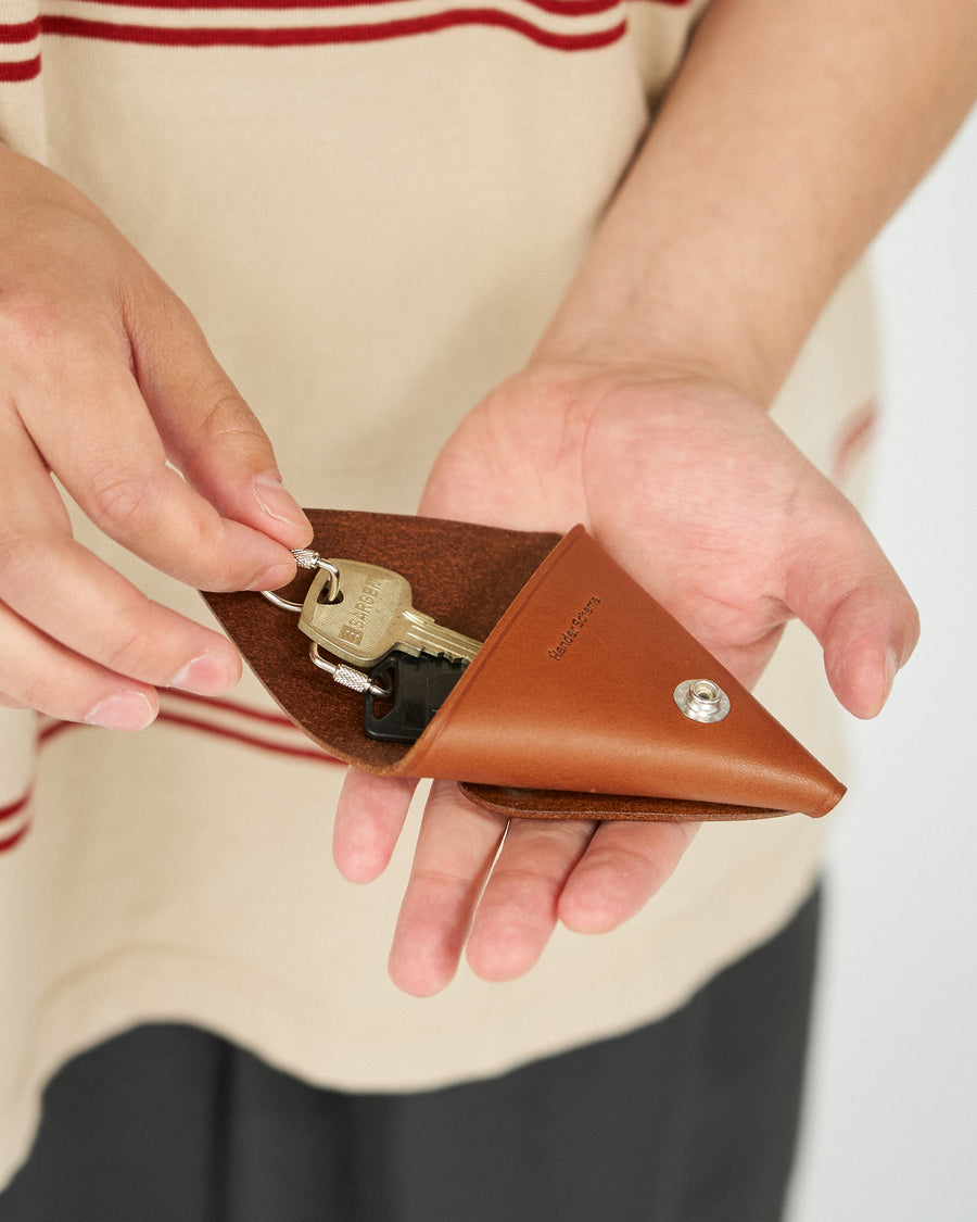 triangle coin case