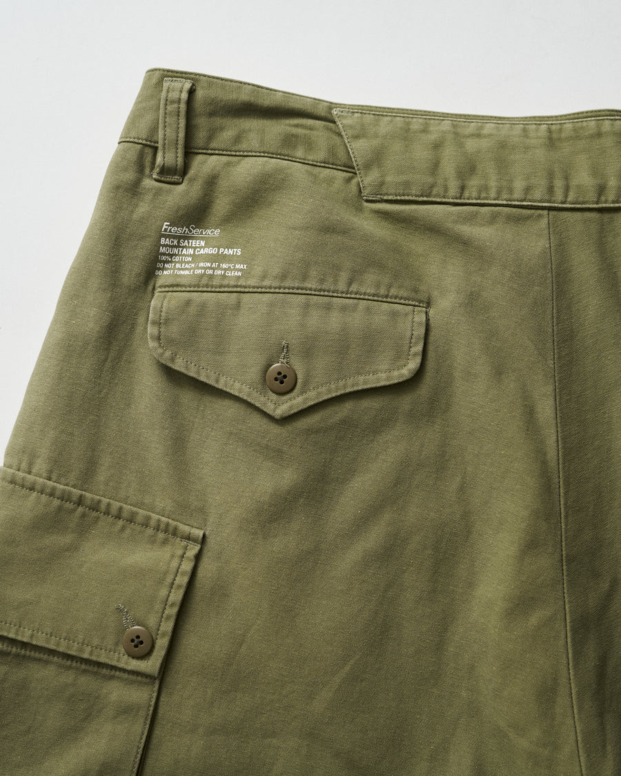 BACK SATEEN MOUNTAIN CARGO PANTS